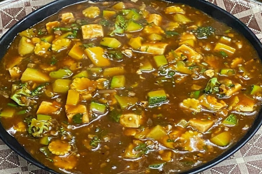 Korean Noodles (with Gravy)